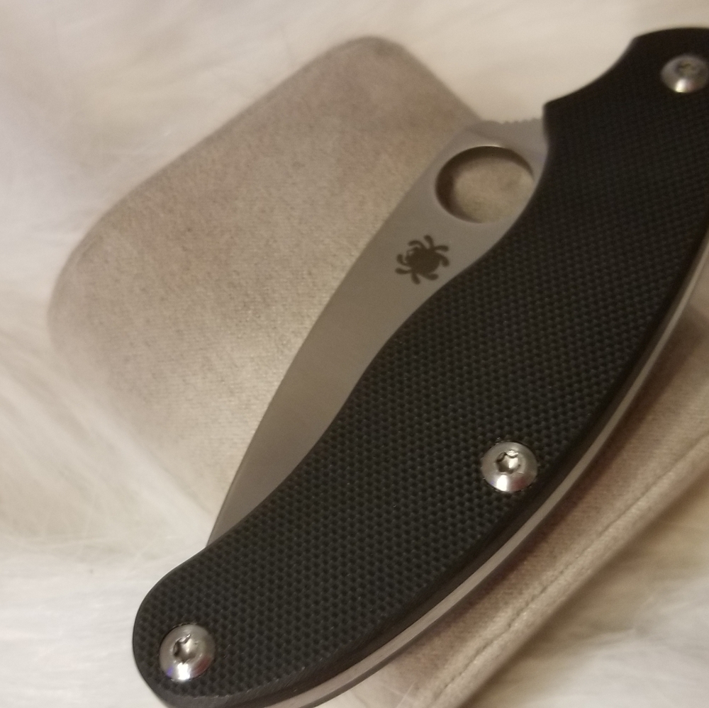 SPYDERCO Knife